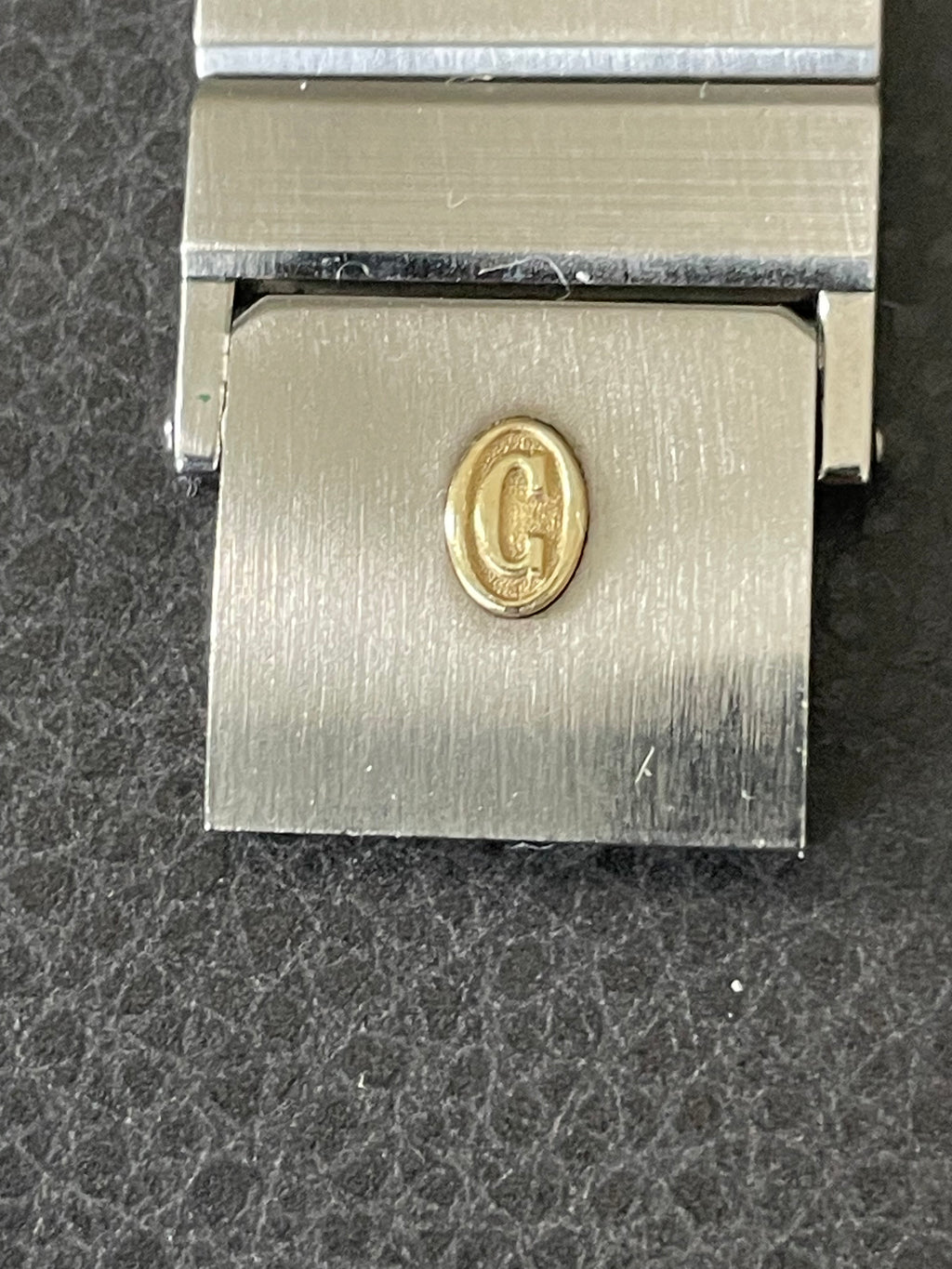 Concord Mariner SG. 18K Gold Bezel